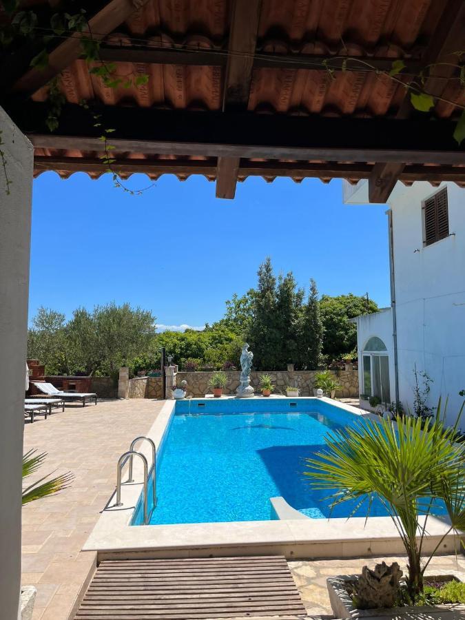 شقة Gorana Apartman With Swimming Pool ييلسا المظهر الخارجي الصورة