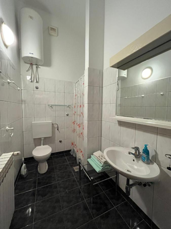 شقة Gorana Apartman With Swimming Pool ييلسا المظهر الخارجي الصورة